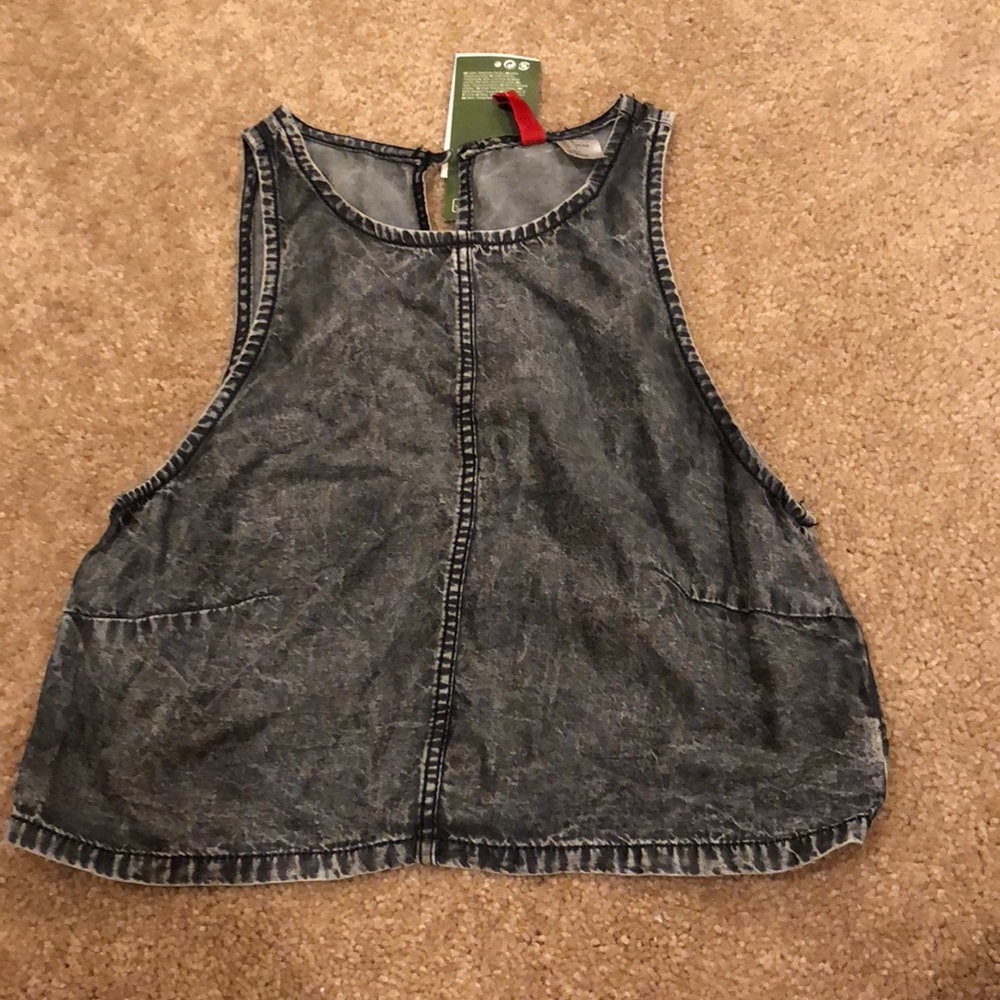 Cute black tank top
